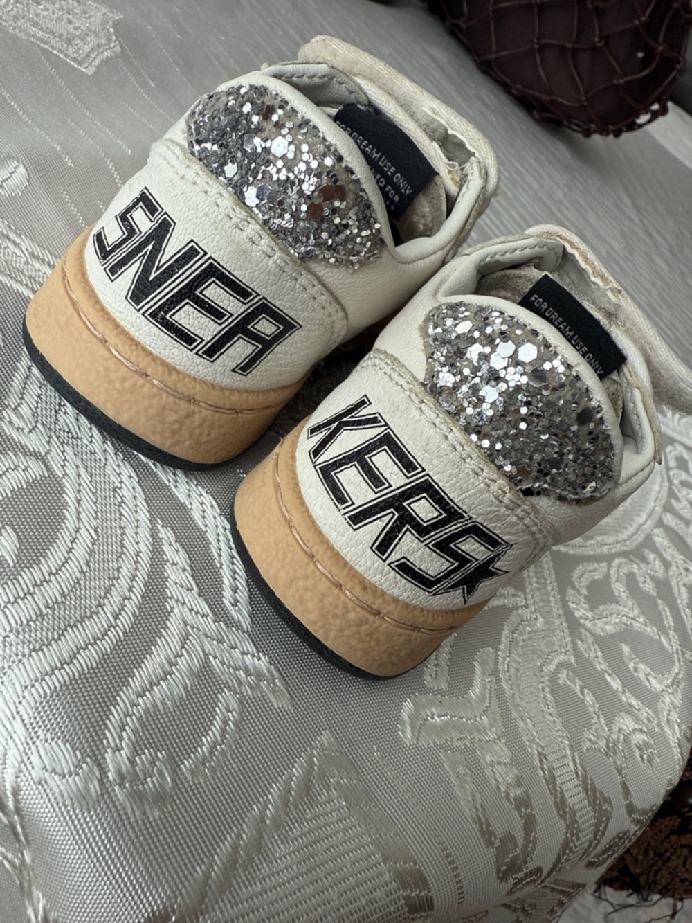 Golden Goose Kids White Sneakers with Silver Glitter Star EU 22 - Picture 5 of 7